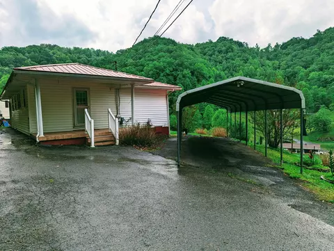 1032 Old Wagon Road Vansant Va 24656, Vansant, VA 24656 photo 12