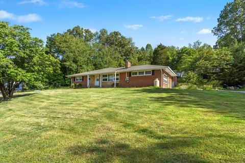 3849 Highway 126 Blountville Tn 37617, Blountville, TN 37617