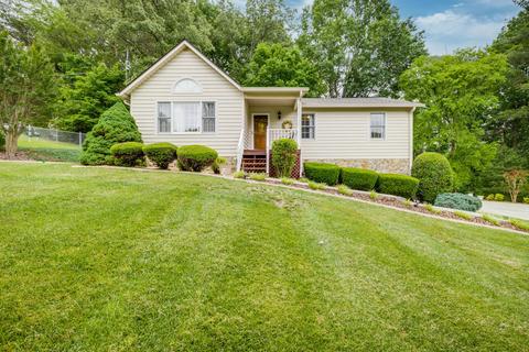 235 Kings Grant Road Kingsport Tn 37663, Kingsport, TN 37663