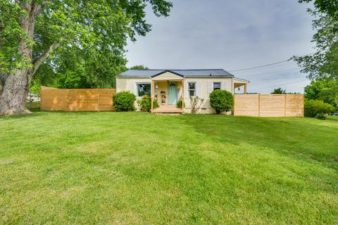 665 Princeton Road Johnson City Tn 37601, Johnson City, TN 37601