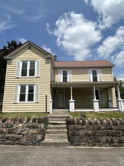 1102 NE Virginia Avenue Norton Va 24273, Norton, VA 24273