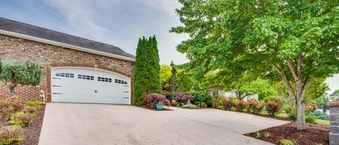 36 Whitehall 36 Bristol Tn 37620, Bristol, TN 37620