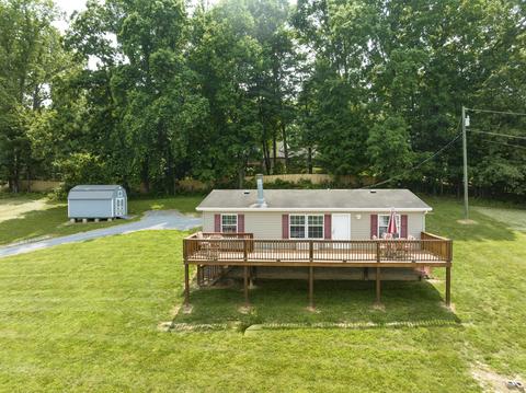 725 Meadow View Road Bristol Tn 37620, Bristol, TN 37620