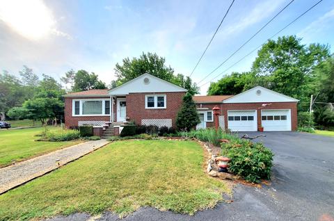424 S Mckee Street Greeneville Tn 37743, Greeneville, TN 37743