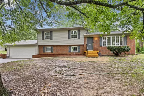 1823 Moore Avenue Greeneville Tn 37745, Greeneville, TN 37745