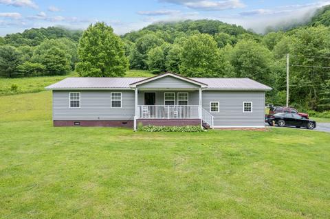 150 Virgo Lane, Pounding Mill, VA 24637