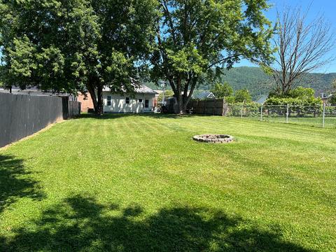 322 S Elm Avenue Erwin Tn 37650, Erwin, TN 37650 photo 4