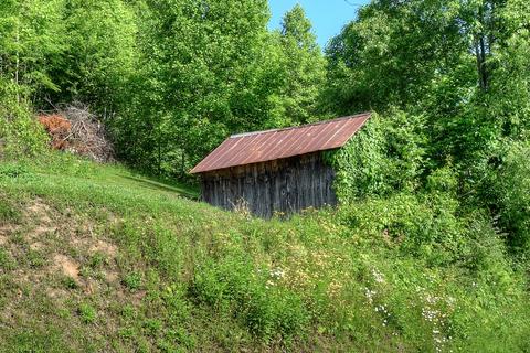 738 Piney Grove Road Hampton Tn 37658, Hampton, TN 37658 photo 31