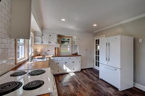 738 Piney Grove Road Hampton Tn 37658, Hampton, TN 37658 photo 17