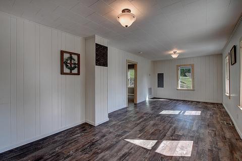 738 Piney Grove Road Hampton Tn 37658, Hampton, TN 37658 photo 10