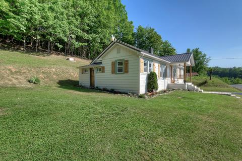 738 Piney Grove Road Hampton Tn 37658, Hampton, TN 37658 photo 5
