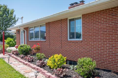 121 Iris Ln Lane Fall Branch Tn 37656, Fall Branch, TN 37656 photo 4