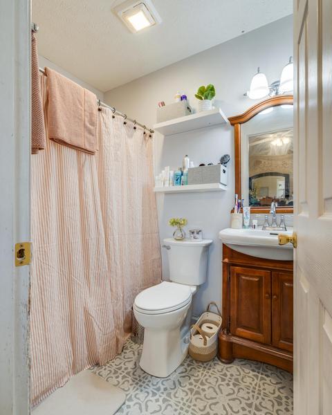 697 Beaverview Drive 697 Bristol Va 24201, Bristol, VA 24201 photo 17