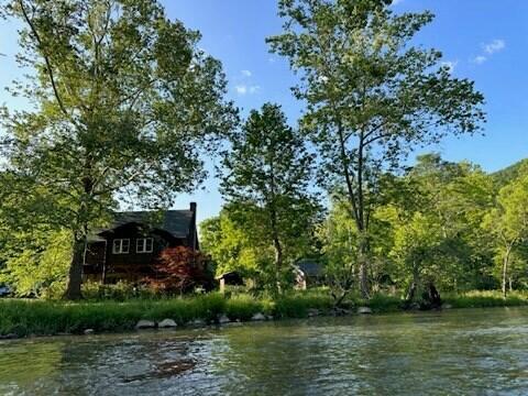 16064 Mendota Road, Abingdon, VA 24210