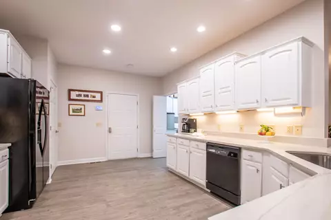 110 E Hampton Drive 110 Bristol Tn 37620, Bristol, TN 37620 photo 7