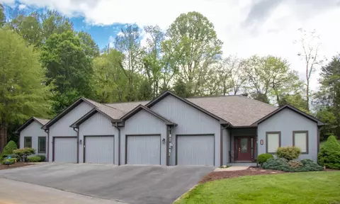 110 E Hampton Drive 110 Bristol Tn 37620, Bristol, TN 37620 photo 2