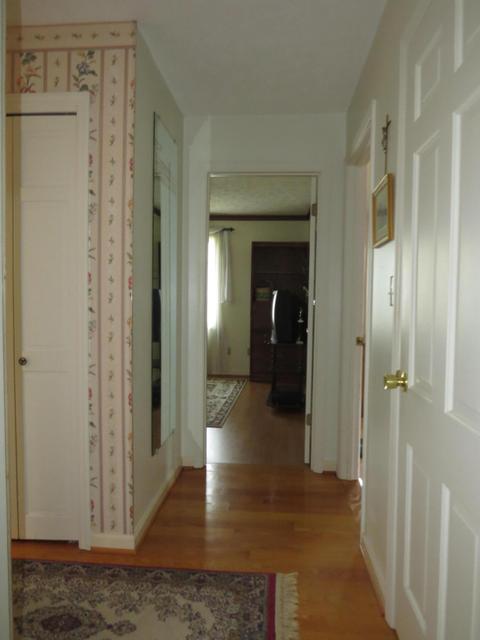 Entry Way - 172 Ridgefield Road Wise Va 24293, Wise, VA 24293 photo 2 of 2
