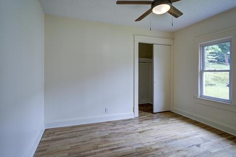 220 New Avenue Erwin Tn 37650, Erwin, TN 37650 photo 12