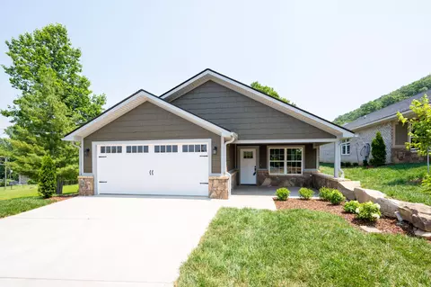 504 Hickory Tree Private Drive Kingsport Tn 37663, Kingsport, TN 37663