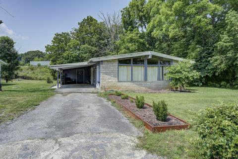 355 Oak Grove Road Gray Tn 37615, Gray, TN 37615