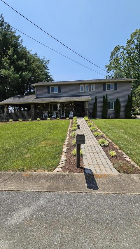 4810 Lake Park Drive, Kingsport, TN 37664