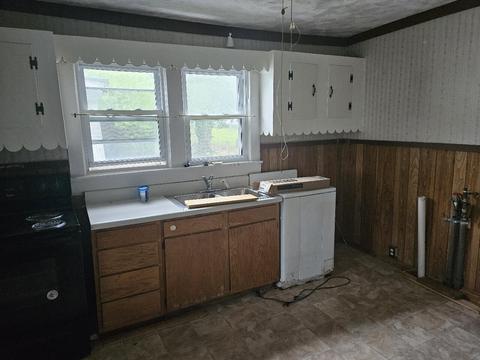 209 Spring Street Hampton Tn 37658, Hampton, TN 37658 photo 4