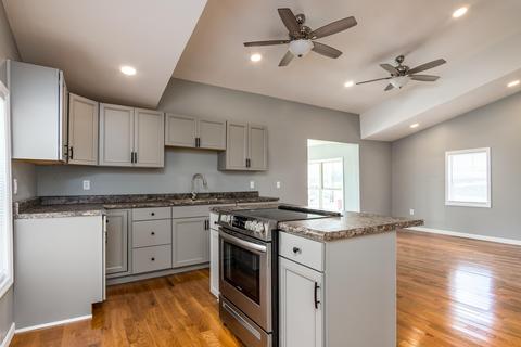 2227 E Fairview Avenue Johnson City Tn 37601, Johnson City, TN 37601 photo 10