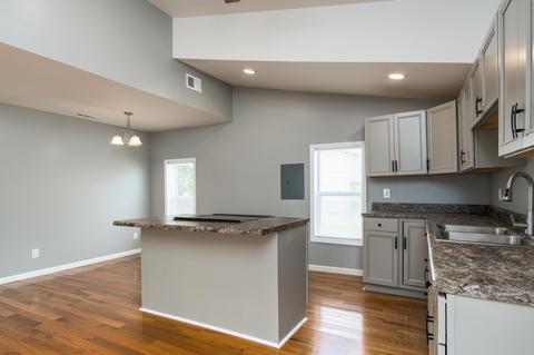 2227 E Fairview Avenue Johnson City Tn 37601, Johnson City, TN 37601 photo 7