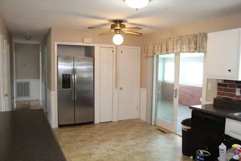 313 Mesa Drive Glade Spring Va 24340, Glade Spring, VA 24340 photo 5