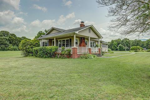 348 Stoney Hollow Road Bluff City Tn 37618, Bluff City, TN 37618