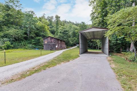 300 House Ridge Road Erwin Tn 37650, Erwin, TN 37650 photo 2