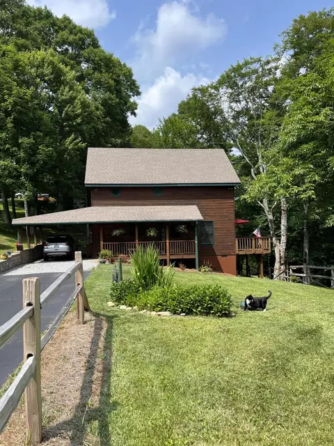102 Maple Brook Lane Roan Mountain Tn 37687, Roan Mountain, TN 37687