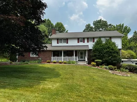 2320 Rivermont Drive Kingsport Tn 37660, Kingsport, TN 37660