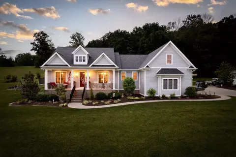 242 Buckingham Road Johnson City Tn 37615, Johnson City, TN 37615