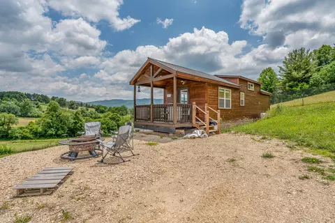 2700 Campbell Road Mountain City Tn 37683, Mountain City, TN 37683