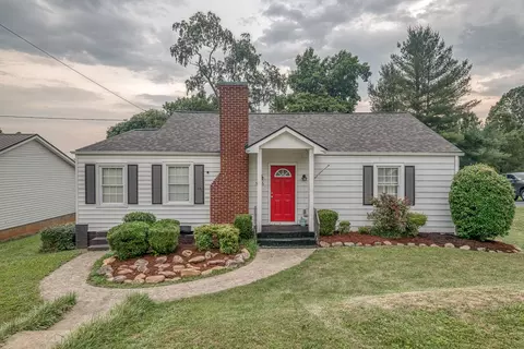 526 Division Street Elizabethton Tn 37643, Elizabethton, TN 37643