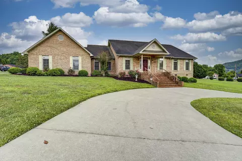 824 9th Street Erwin Tn 37650, Erwin, TN 37650 photo 3