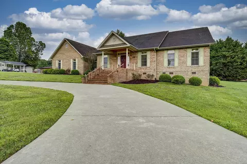 824 9th Street Erwin Tn 37650, Erwin, TN 37650 photo 2