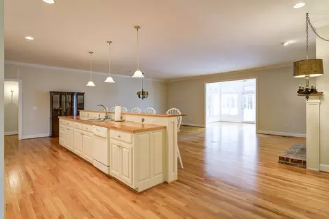824 9th Street Erwin Tn 37650, Erwin, TN 37650 photo 6