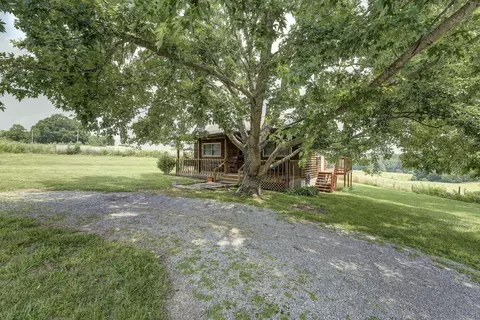 365 366 Butchertown Road Fall Branch Tn 37656, Fall Branch, TN 37656 photo 16