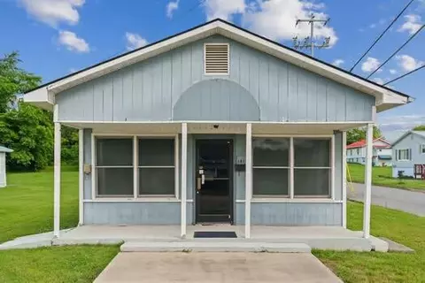 1415 E Fairview Avenue Johnson City Tn 37601, Johnson City, TN 37601