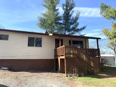 100 Doolittle Rd, Gray, TN 37615 photo 1