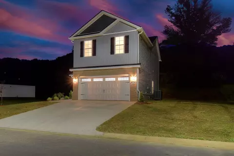 102 Ervin Loop Erwin Tn 37650, Erwin, TN 37650 photo 4