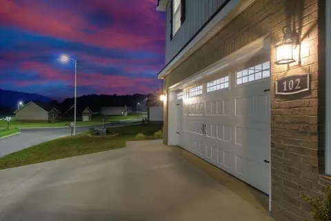 102 Ervin Loop Erwin Tn 37650, Erwin, TN 37650 photo 5