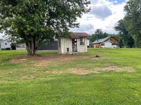 942 N Elm Avenue Erwin Tn 37650, Erwin, TN 37650 photo 13