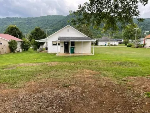 942 N Elm Avenue Erwin Tn 37650, Erwin, TN 37650 photo 6