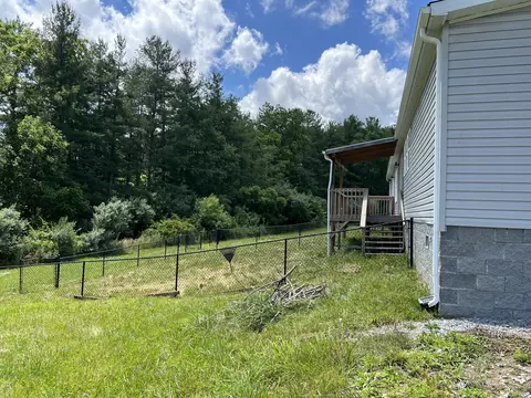 6011 Cherry Lane Wise Va 24293, Wise, VA 24293 photo 28