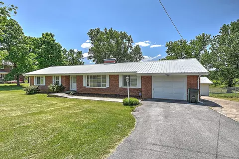 3403 W Walnut Street Johnson City Tn 37604, Johnson City, TN 37604