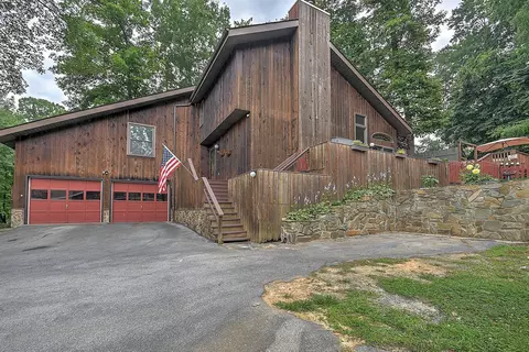 1164 Fall Creek Road, Kingsport, TN 37664