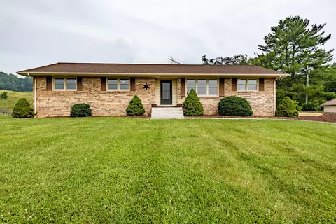 19387 Lake Road Abingdon Va 24211, Abingdon, VA 24211